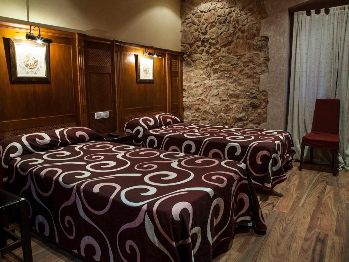 Hotel Restaurante Setos Motilla Del Palancar Bagian luar foto