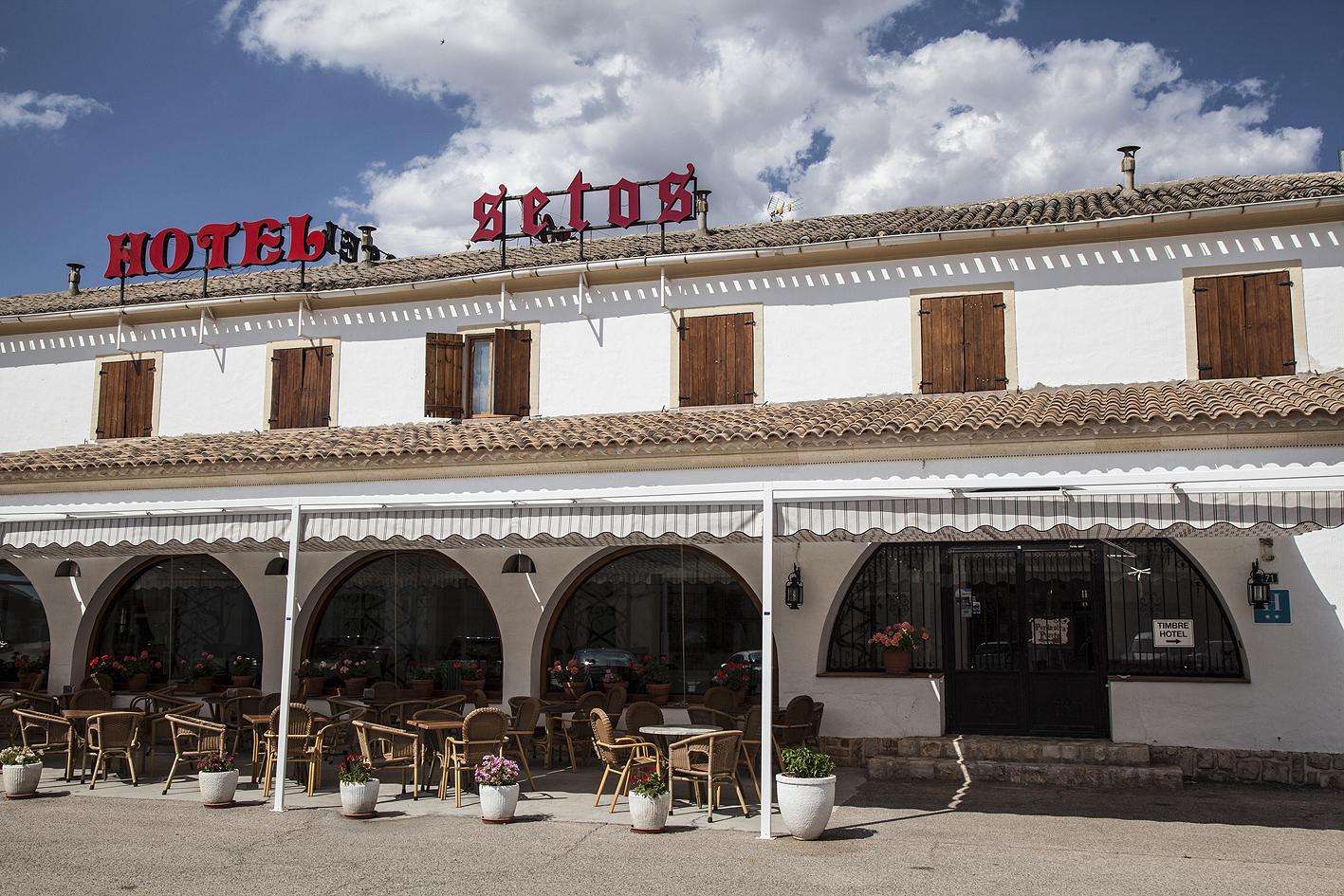 Hotel Restaurante Setos Motilla Del Palancar Bagian luar foto