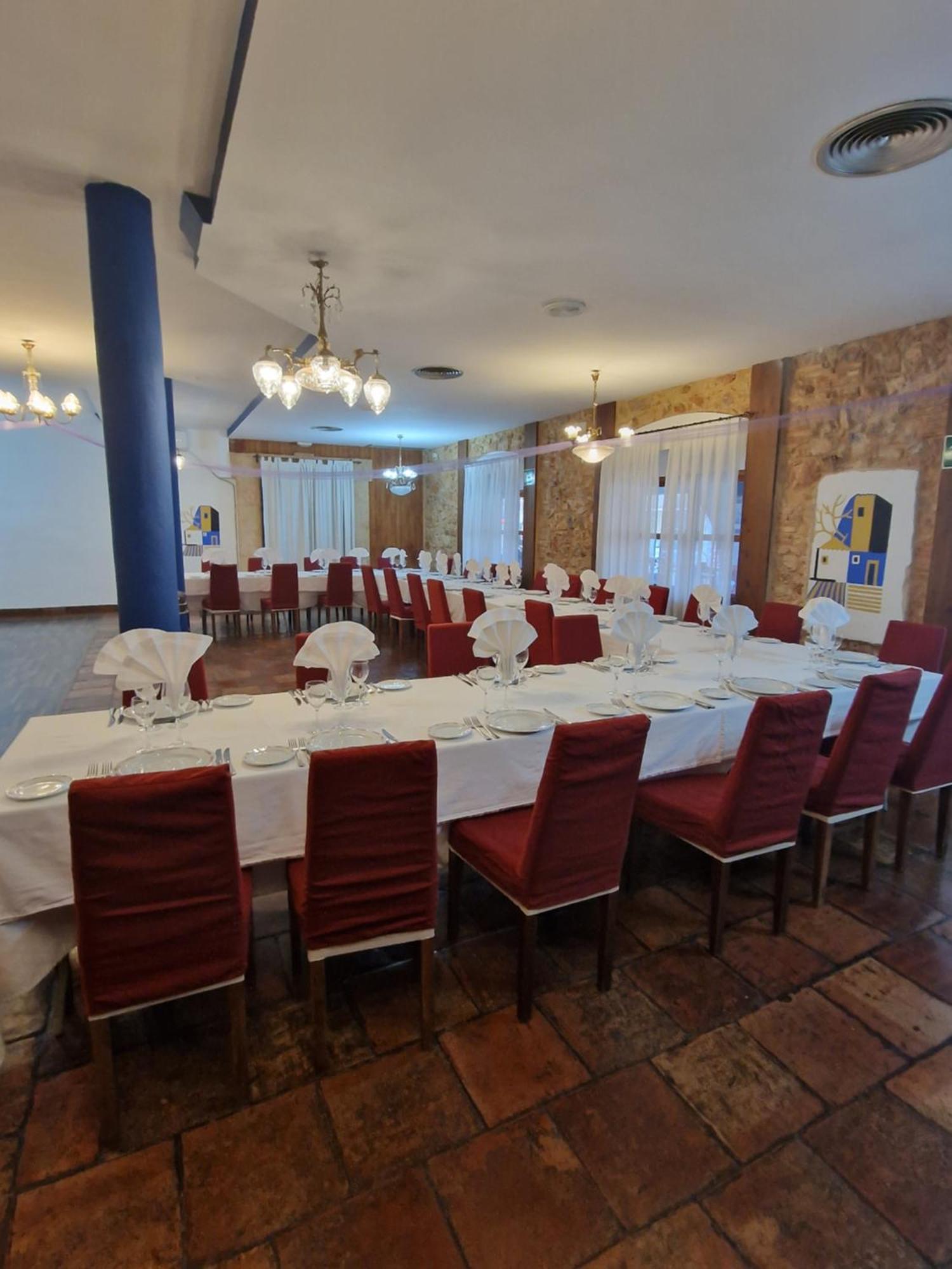 Hotel Restaurante Setos Motilla Del Palancar Bagian luar foto
